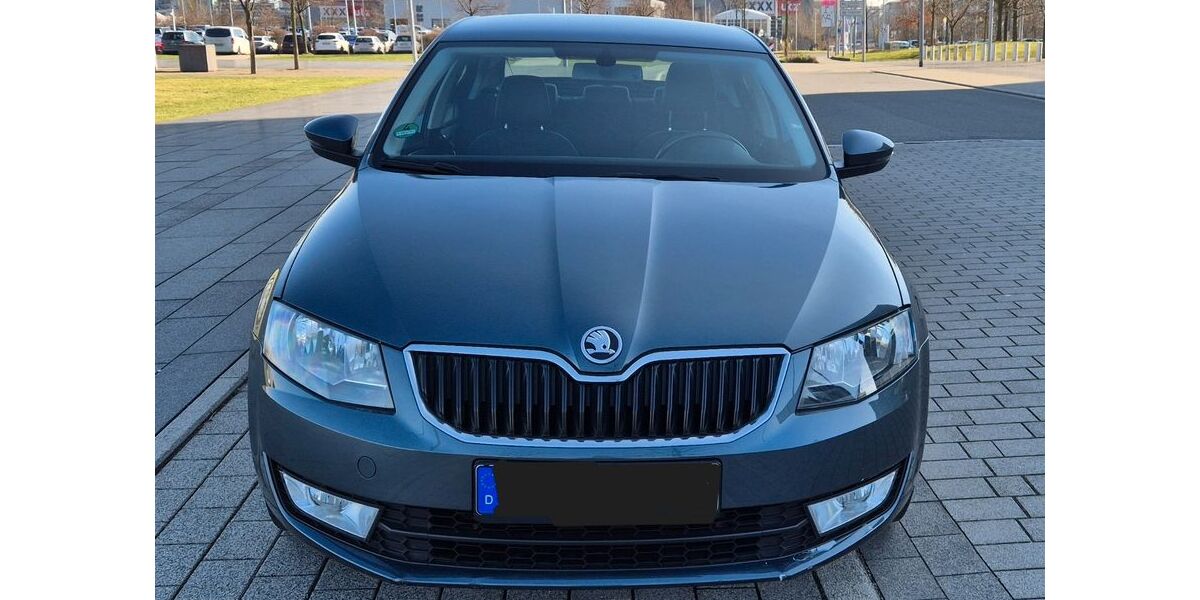 Skoda Octavia 127.000 km 12.990 &euro; Bochum 44787 44787