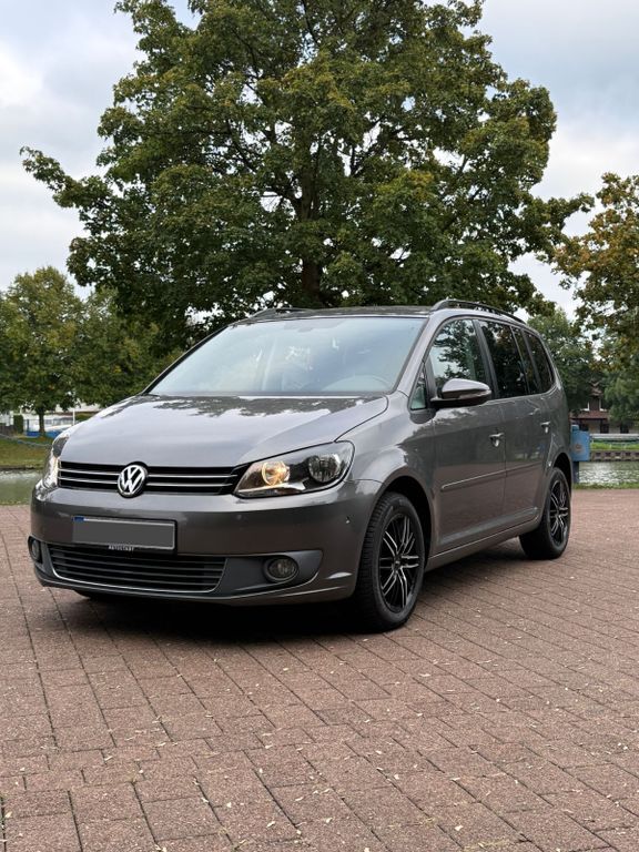 VW Touran 136.000 km 6.900 € Datteln 45711
