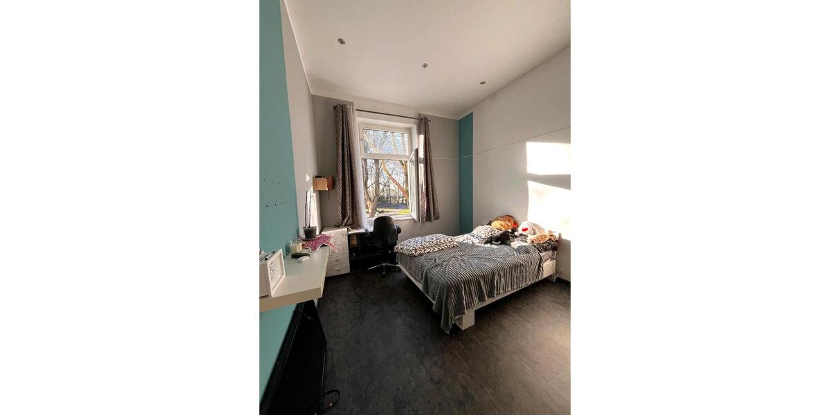 Etagenwohnung Duisburg Hamborn - 4 Zimmer, 103 m&sup2;, 145.000&euro; | Angebot:25396807