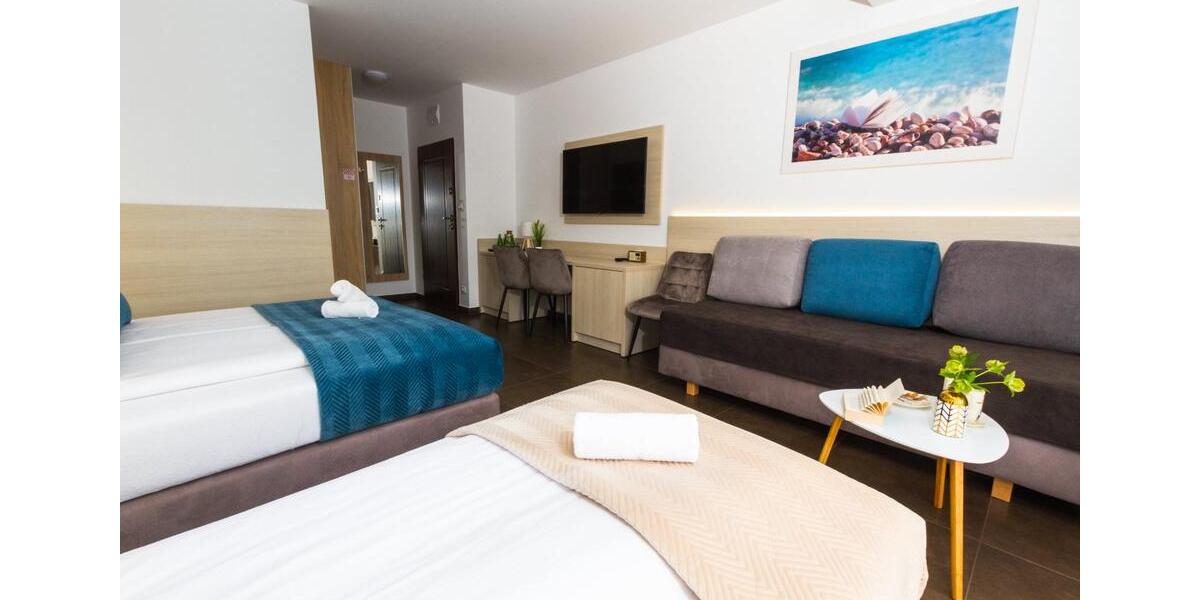 Haus und Gästehaus zum Verkauf im Küstenviertel Grzybowo 18 zimmer