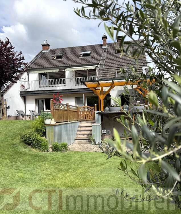 Haus zum Kaufen in Voerde 598.000 € 200 m²