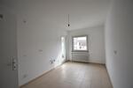 Dachgeschoßwohnung Oberhausen - 3 Zimmer, 87 m&sup2;, 945&euro; | Angebot:25222330
