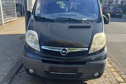 Opel Vivaro 216.000 km 8.999 &euro; Gelsenkirchen 45879