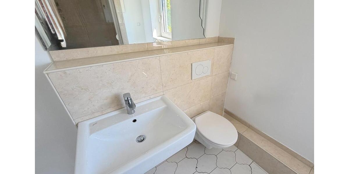 Dachgeschoßwohnung Bottrop - 3 Zimmer, 60 m&sup2;, 600&euro; | Angebot:26367454