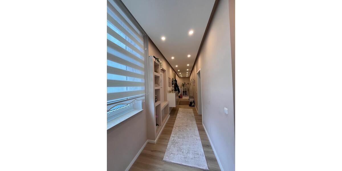 Etagenwohnung Duisburg Mittelmeiderich - 3 Zimmer, 90 m&sup2;, 175.000&euro; | Angebot:25585631