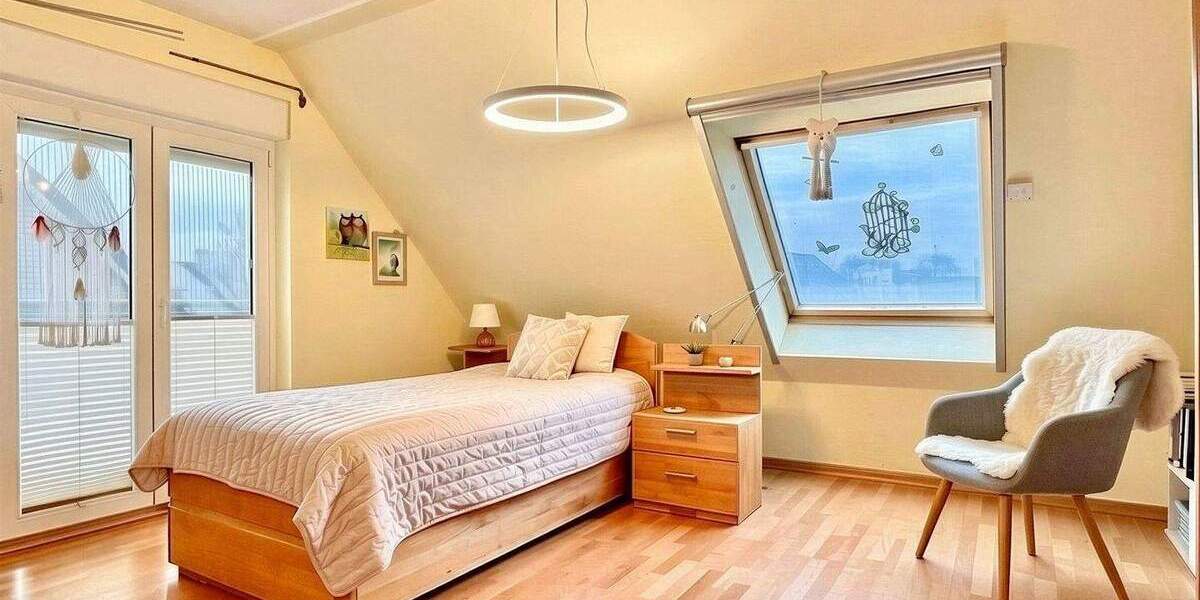 Reihenendhaus Mülheim an der Ruhr Heißen - 5 Zimmer, 90 m&sup2;, 380.000&euro; | Angebot:25038059