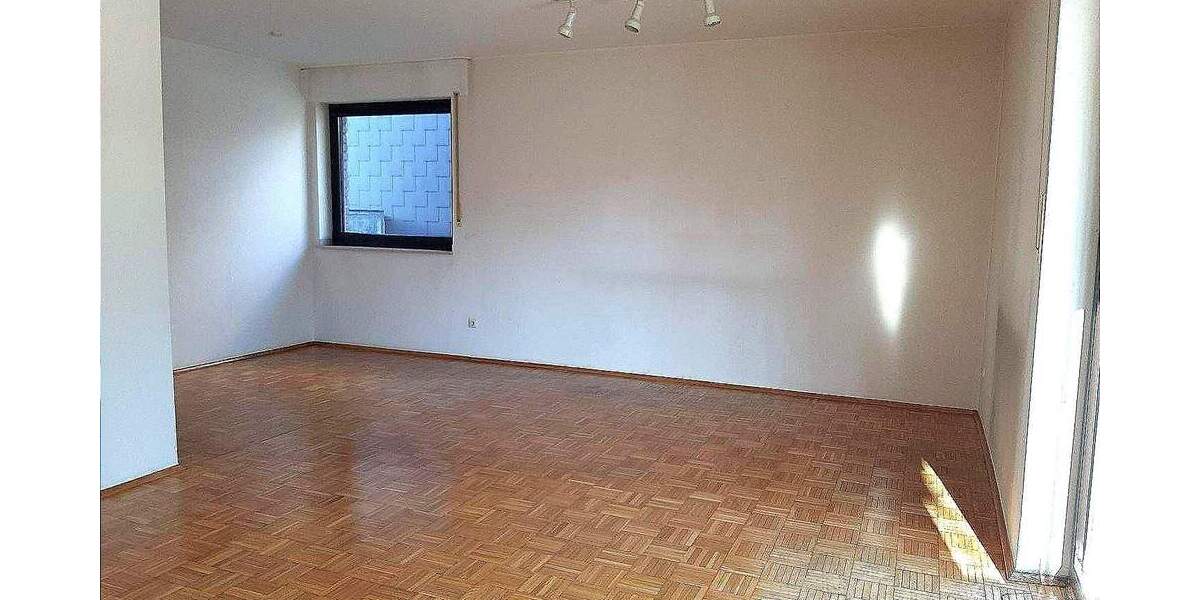 Etagenwohnung Duisburg Buchholz - 3 Zimmer, 81 m&sup2;, 650&euro; | Angebot:25338740