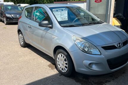 Hyundai i20 184.000 km 3.480 &euro; Essen 45141