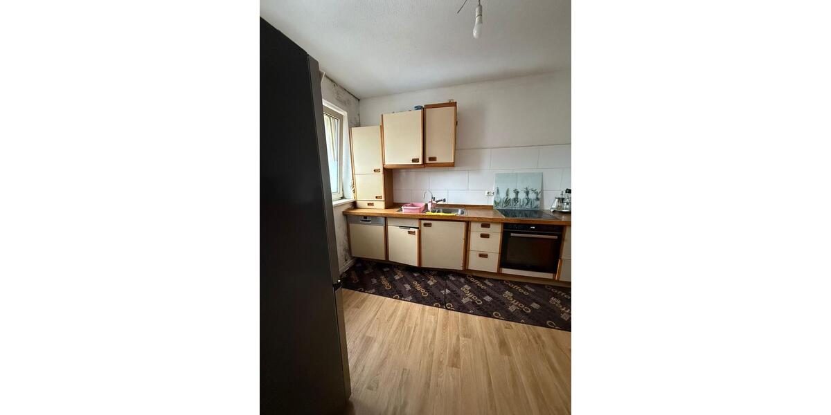Duisburg Neudorf DG Maisonette 3,5 Z zu Vermieten 3 zimmer