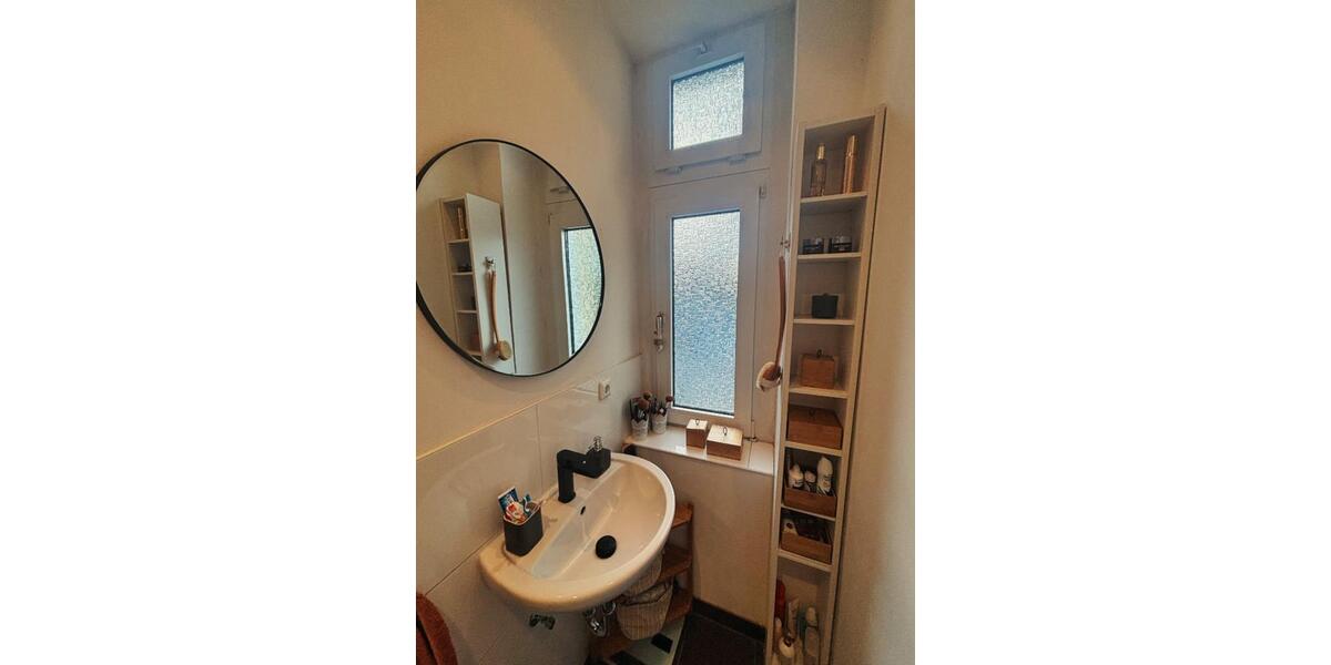 Etagenwohnung Essen Stadtbezirk II - 3 Zimmer, 97 m&sup2;, 1.095&euro; | Angebot:25394270