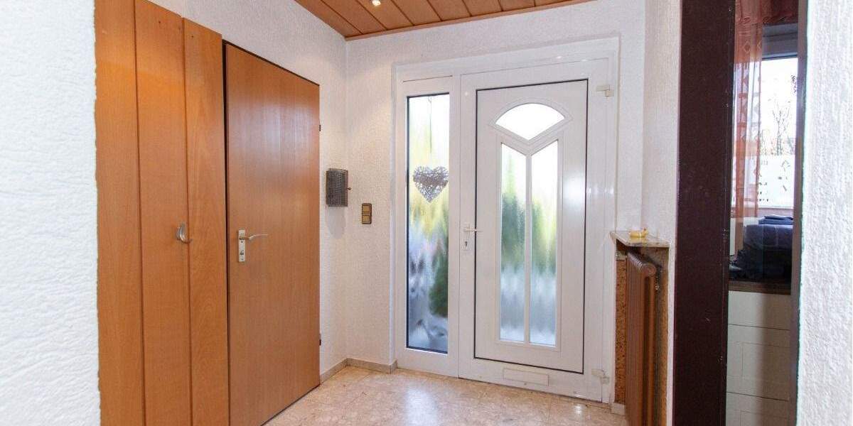 Reihenmittelhaus Castrop-Rauxel Ickern - 5 Zimmer, 120 m&sup2;, 340.000&euro; | Angebot:25357177