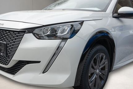 Peugeot 208 20.389 km 16.690 € Dortmund 44263