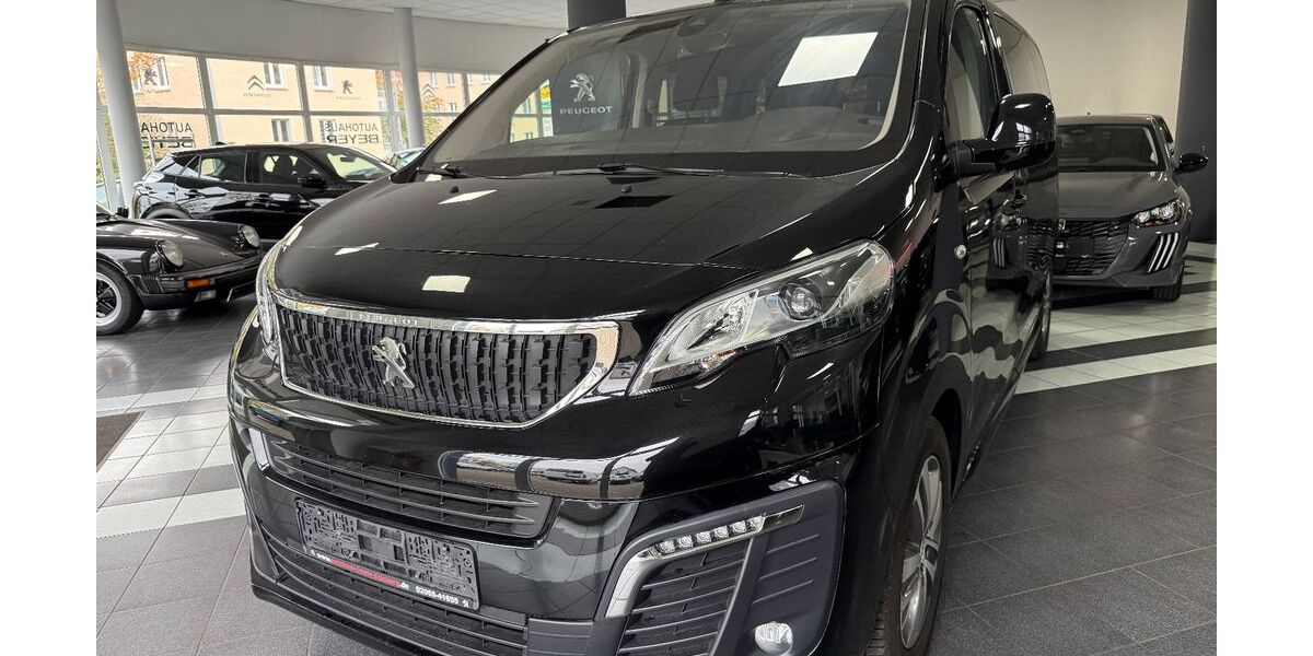 Peugeot Traveller 112.648 km 24.490 &euro; Duisburg 47229