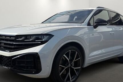VW Touareg 4.999 km 89.980 € Mülheim 45478