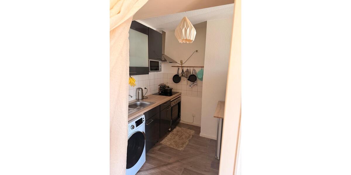 Etagenwohnung Essen Frillendorf - 2.5 Zimmer, 65 m&sup2;, 420&euro; | Angebot:26250717