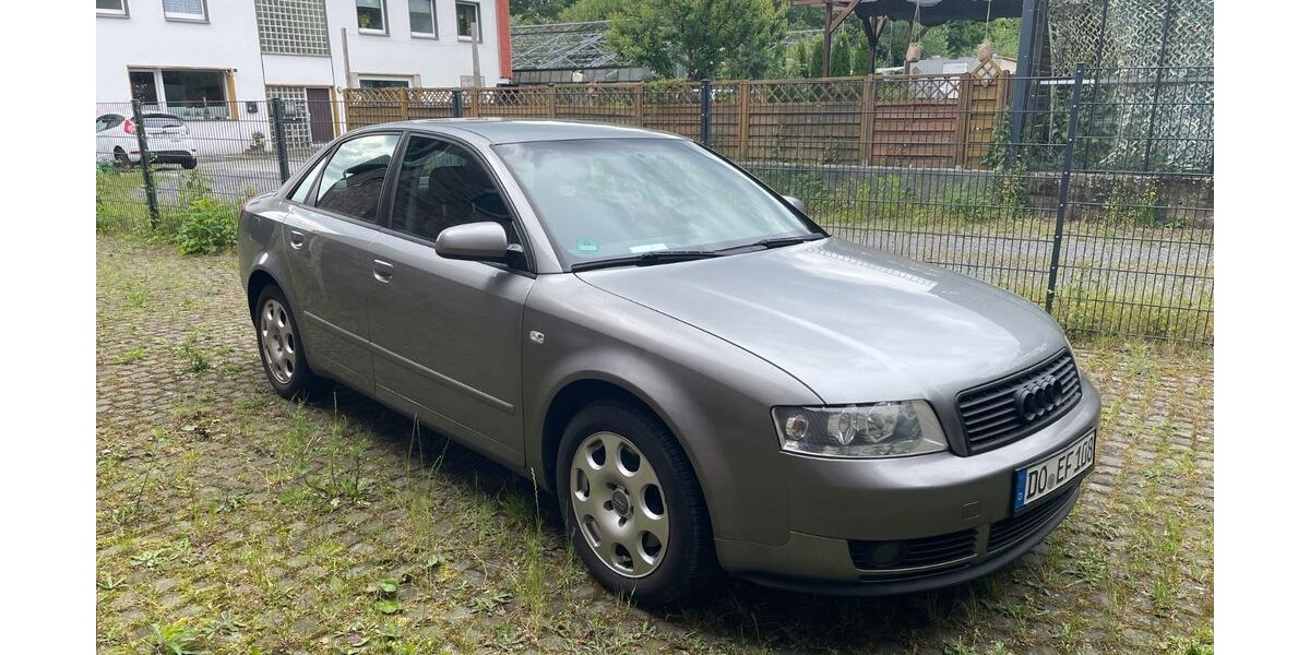 Audi A4 293.000 km 3.100 &euro; Dortmund 44309