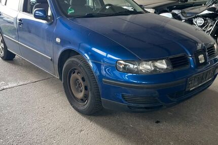 Seat Leon 169.500 km 999 &euro; Witten 58453
