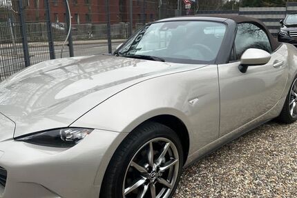 Mazda MX-5 14.227 km 27.800 &euro; Essen 45355