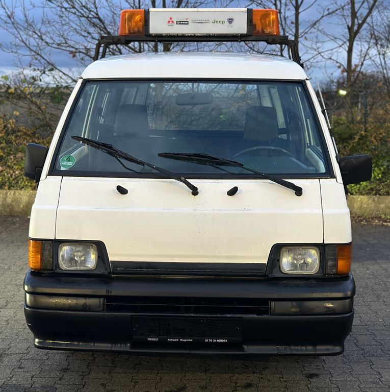 L300