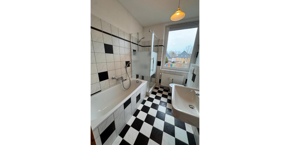 Doppelhaushälfte Duisburg Duisburg-Mitte - 4.5 Zimmer, 120 m&sup2;, 1.300&euro; | Angebot:25297593