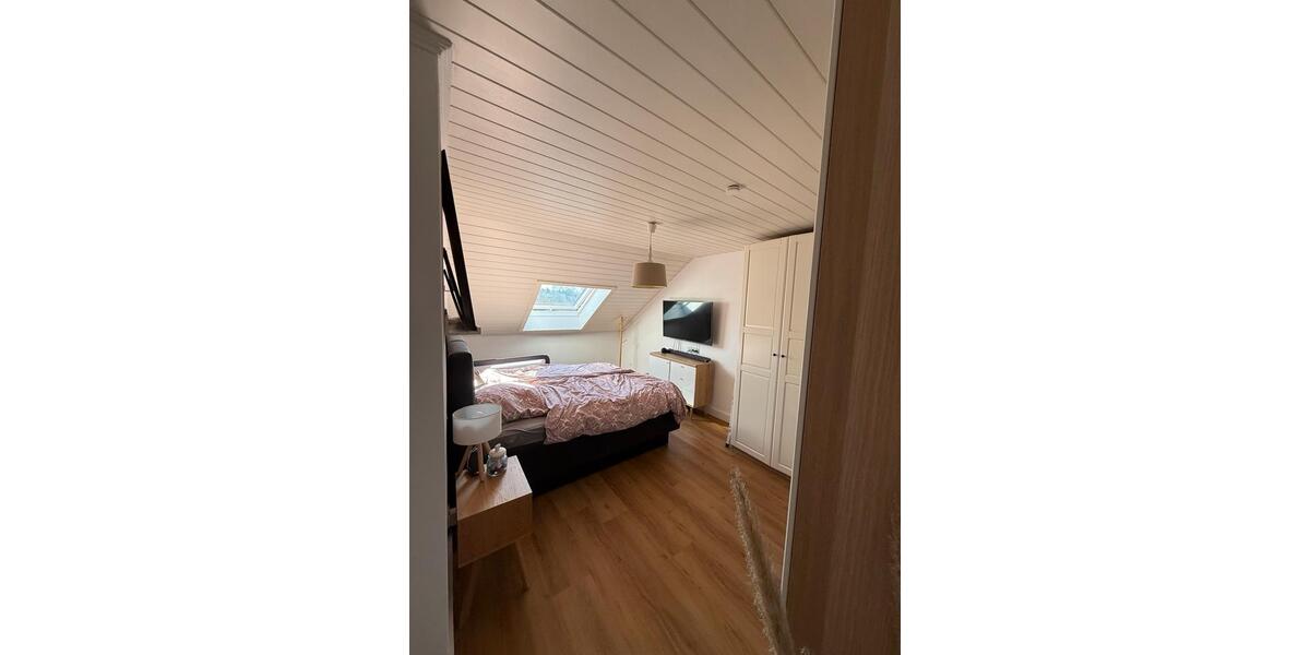 Dachgeschoßwohnung Dortmund Hombruch - 3 Zimmer, 84 m&sup2;, 299.000&euro; | Angebot:25554020