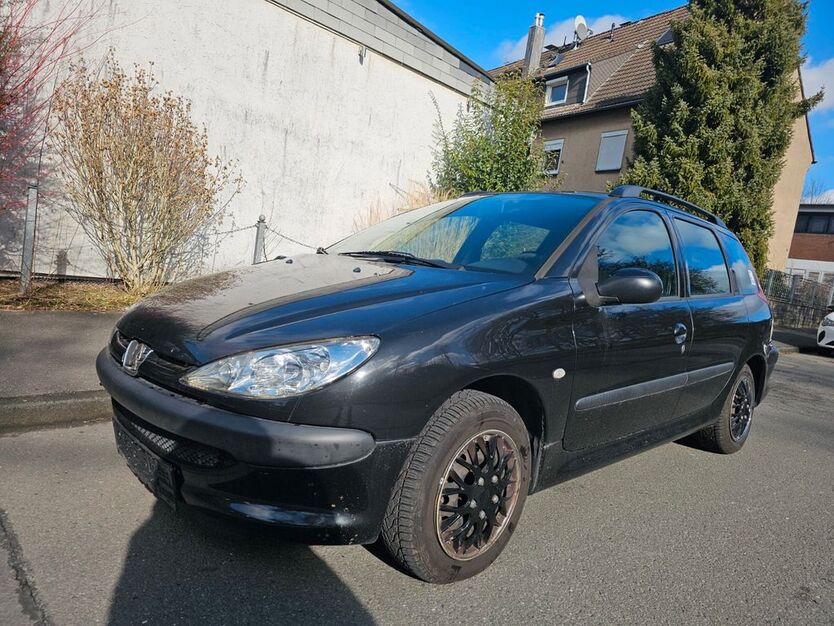 Peugeot 206 153.000 km 1.950 € Wuppertal 42389