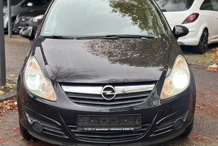 Opel Corsa 150.900 km 2.999 € Essen 45326