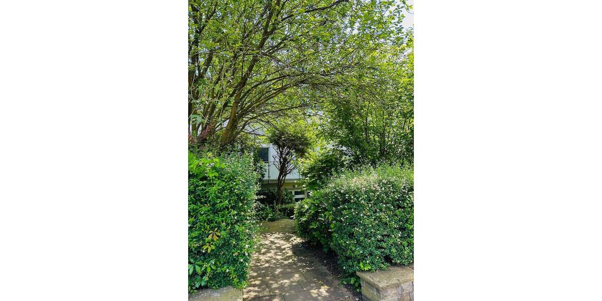 Etagenwohnung Essen Bredeney - 2 Zimmer, 81 m&sup2;, 295.000&euro; | Angebot:21564331