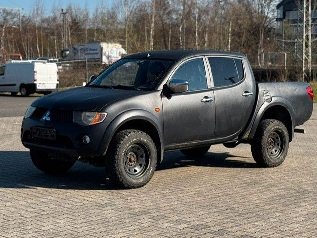 Mitsubishi L200 370.212 km 5.999 &euro; Wuppertal 42389