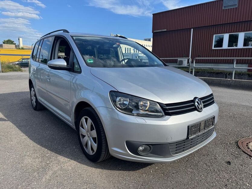VW Touran 264.000 km 4.800 € Wuppertal 42279