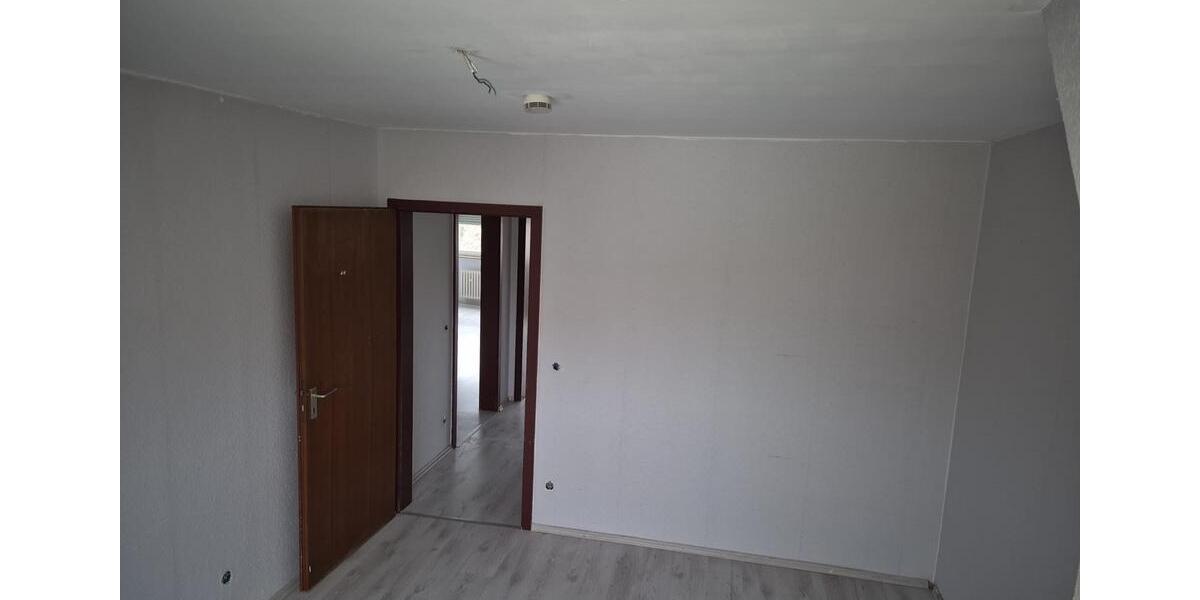 Etagenwohnung Oberhausen Biefang - 3.5 Zimmer, 75 m&sup2;, 620&euro; | Angebot:25523355