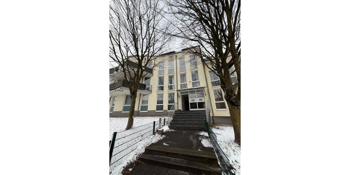 Erdgeschoßwohnung Bochum Querenburg - 1 Zimmer, 22 m&sup2;, 390&euro; | Angebot:26192332