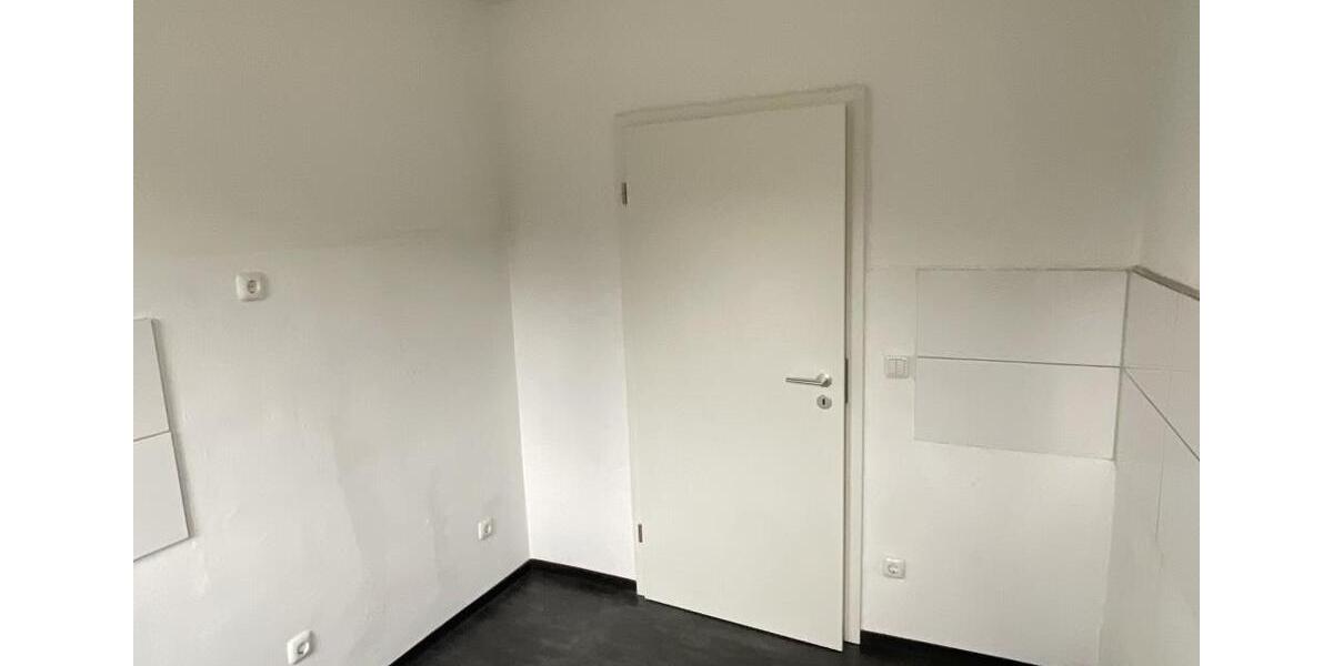 Erdgeschoßwohnung Duisburg Mittelmeiderich - 3 Zimmer, 66 m&sup2;, 579&euro; | Angebot:25258295