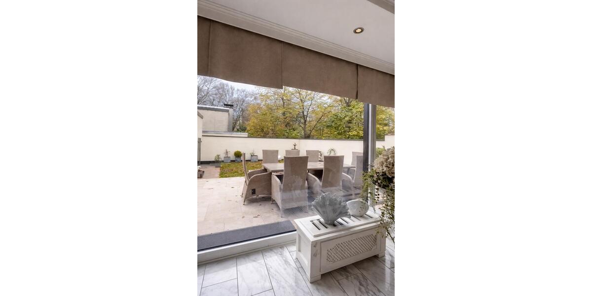 Bungalow Gelsenkirchen Gelsenkirchen-Mitte - 8 Zimmer, 270 m&sup2;, 2.210&euro; | Angebot:26652619