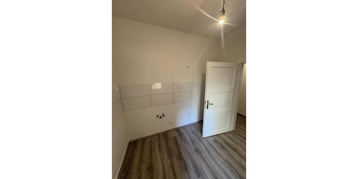 Erdgeschoßwohnung Duisburg Mittelmeiderich - 3 Zimmer, 54 m&sup2;, 409&euro; | Angebot:26255957