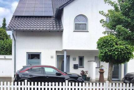 Raum zum Leben - stilvolles Familienhaus in Duisburg-Rumeln 5 zimmer