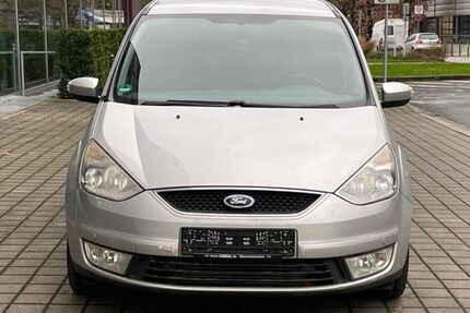 Ford Galaxy 254.000 km 3.450 € Gelsenkirchen 45899