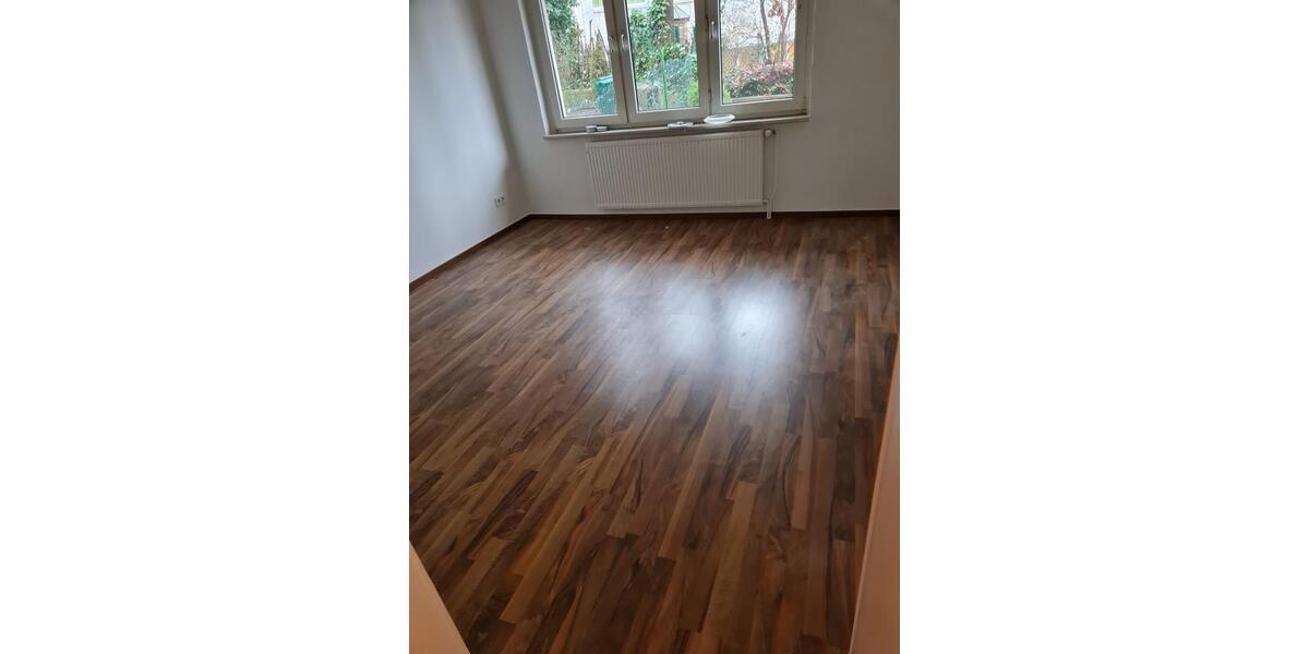 Frisch renovierte 3-Zimmer-Wohnung in zentraler Innenstadtlage 3 zimmer