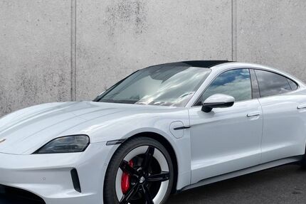 Porsche Taycan 19.084 km 98.450 &euro; Recklinghausen 45665