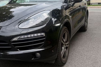 Porsche Cayenne 195.200 km 17.890 &euro; Oberhausen 46047