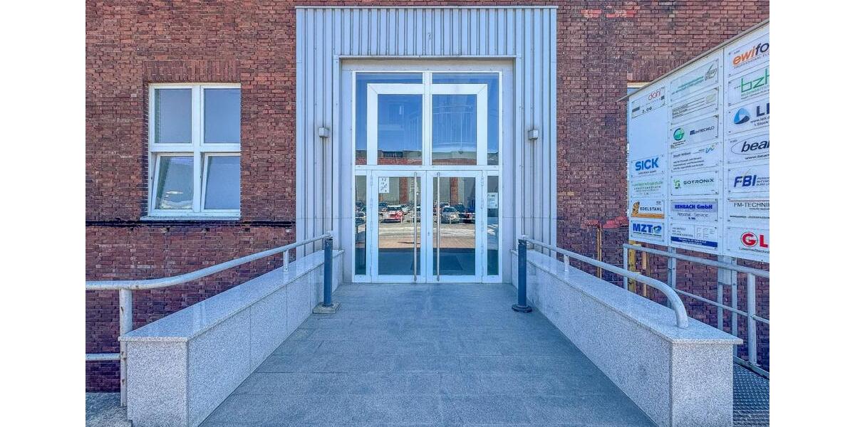 LAGER – 390 m² – LASTENAUFZUG – STELLPLÄTZE – BARRIEREFREI – SICHERHEITSDIENST – opt. BEHEIZT zimmer