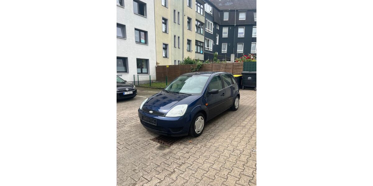 Ford Fiesta 187.000 km 1.300 &euro; Essen 45307