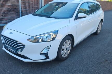 Ford Focus 143.222 km 9.999 &euro; Gevelsberg 58285
