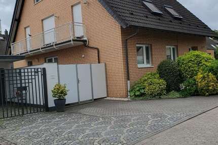 Haus Ratingen - 8 Zimmer, 220 m&sup2;, 930.000&euro; | Angebot:26608185