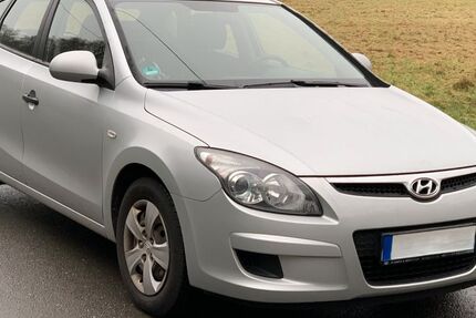 Hyundai i30 200.000 km 3.500 &euro; Wuppertal 42279