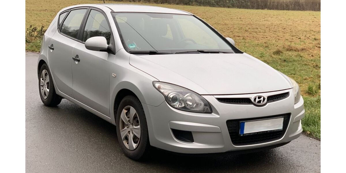 Hyundai i30 200.000 km 3.500 &euro; Wuppertal 42279