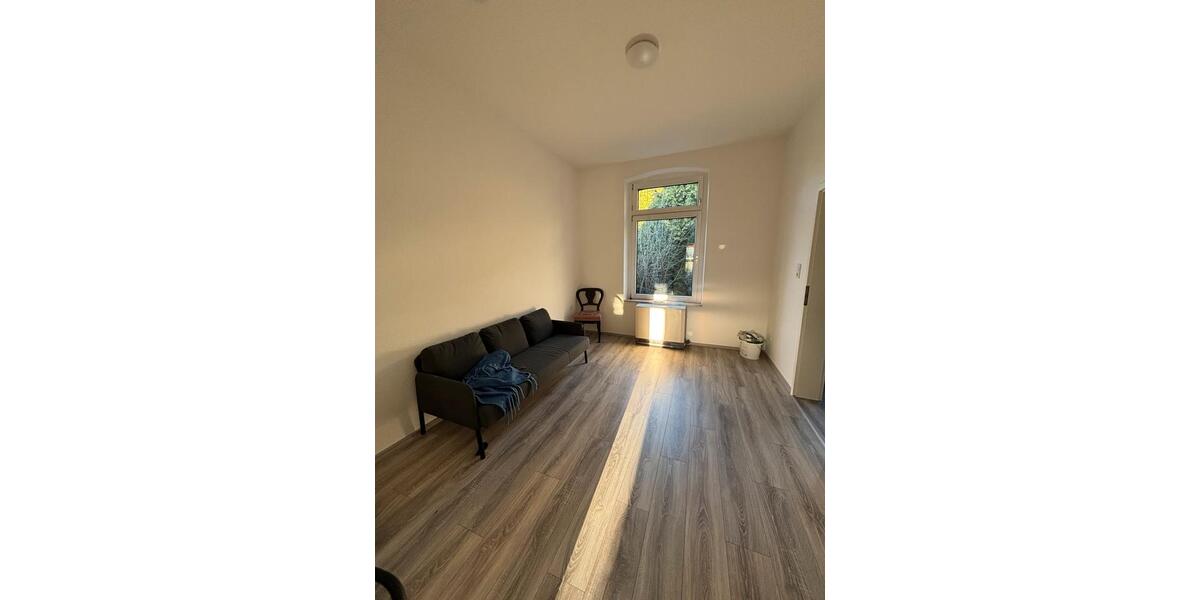 Etagenwohnung Essen Stadtbezirk IX - 5 Zimmer, 65 m&sup2;, 495&euro; | Angebot:26164494