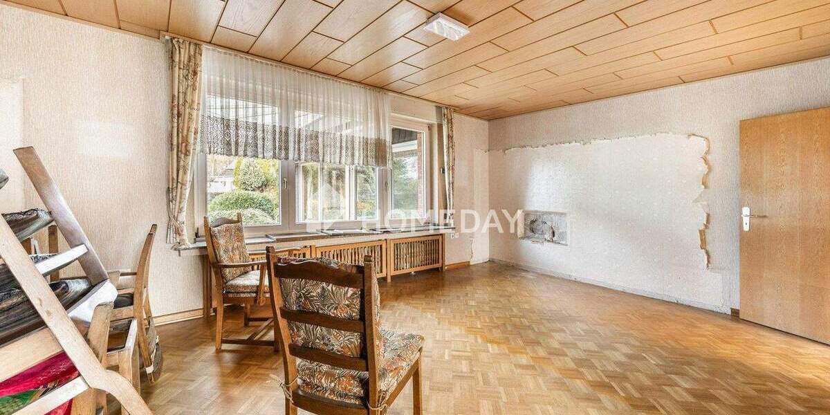 Einfamilienhaus Dinslaken Hiesfeld - 7 Zimmer, 220 m&sup2;, 499.000&euro; | Angebot:25357933