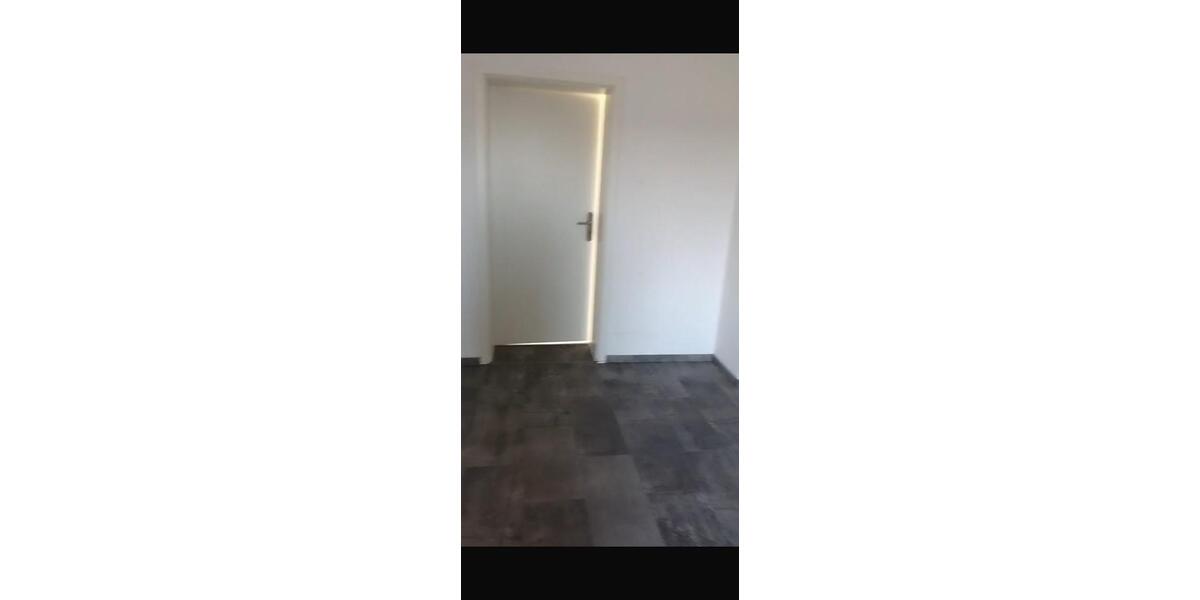 Dachgeschoßwohnung Herne Wanne-Bickern - 3 Zimmer, 80 m&sup2;, 850&euro; | Angebot:25861323