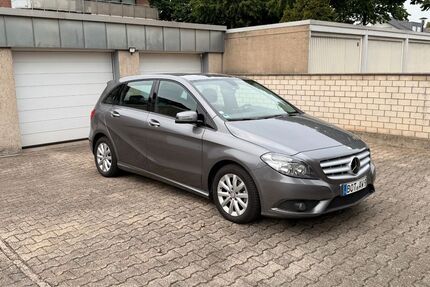 Mercedes-Benz B 180 96.500 km 9.300 &euro; Bottrop 46242